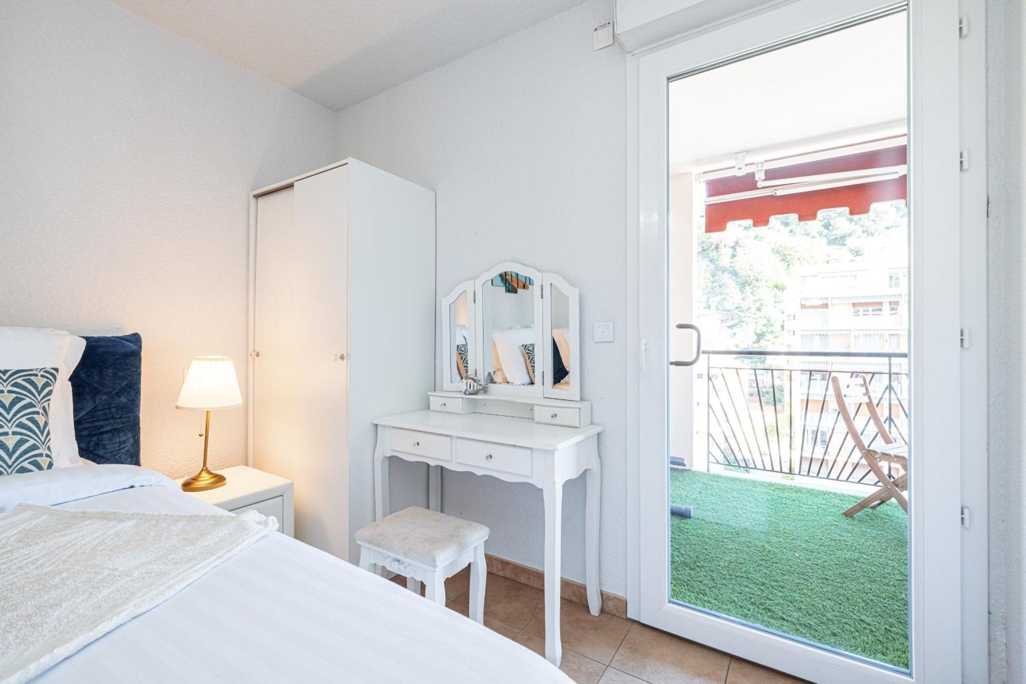 Intercontinental Superbe Appartement Avec Piscine Menton Exterior photo